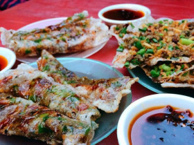 Muôn kiểu bánh tráng nướng ngon, lạ mắt Muôn kiểu bánh tráng nướng ngon, lạ mắt