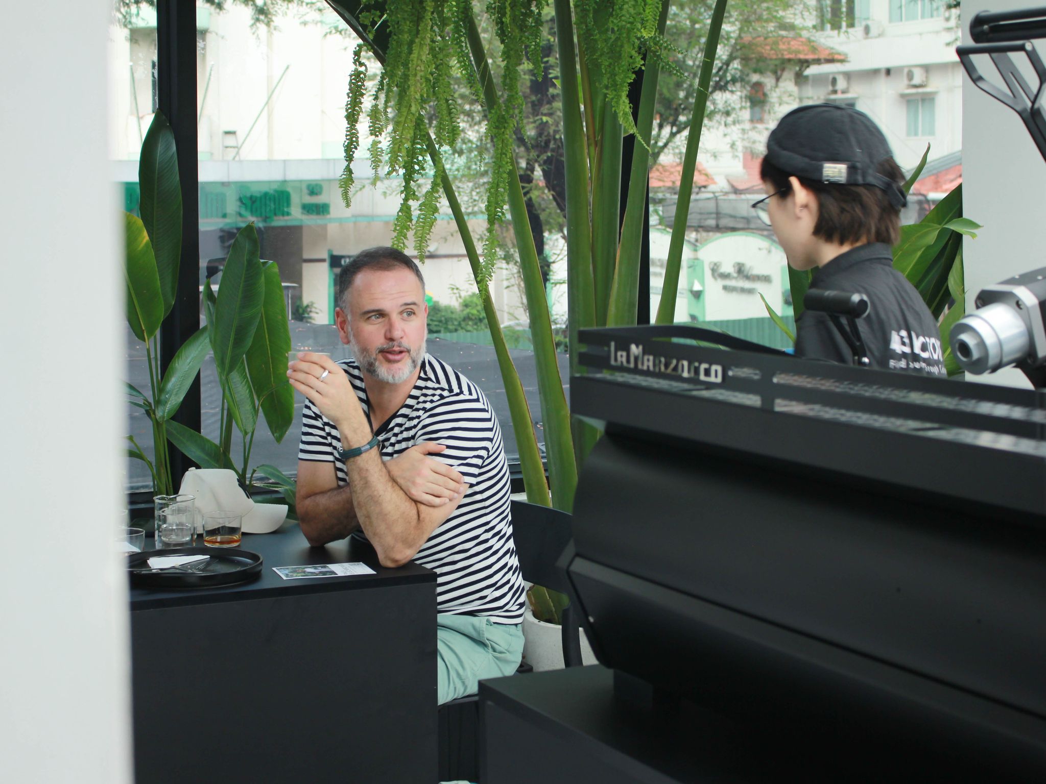 Thương hiệu cà phê đặc sản nửa triệu/1 ly gây sốt với chiến dịch đổi tên - 2