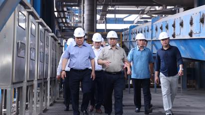 Thủ tướng kiểm tra tình hình sản xuất, cung ứng điện, than tại Quảng Ninh Thủ tướng kiểm tra tình hình sản xuất, cung ứng điện, than tại Quảng Ninh