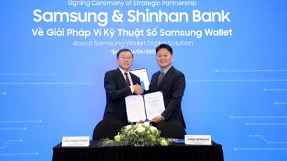 Samsung và ngân hàng Shinhan hợp tác triển khai giải pháp tài chính Samsung và ngân hàng Shinhan hợp tác triển khai giải pháp tài chính